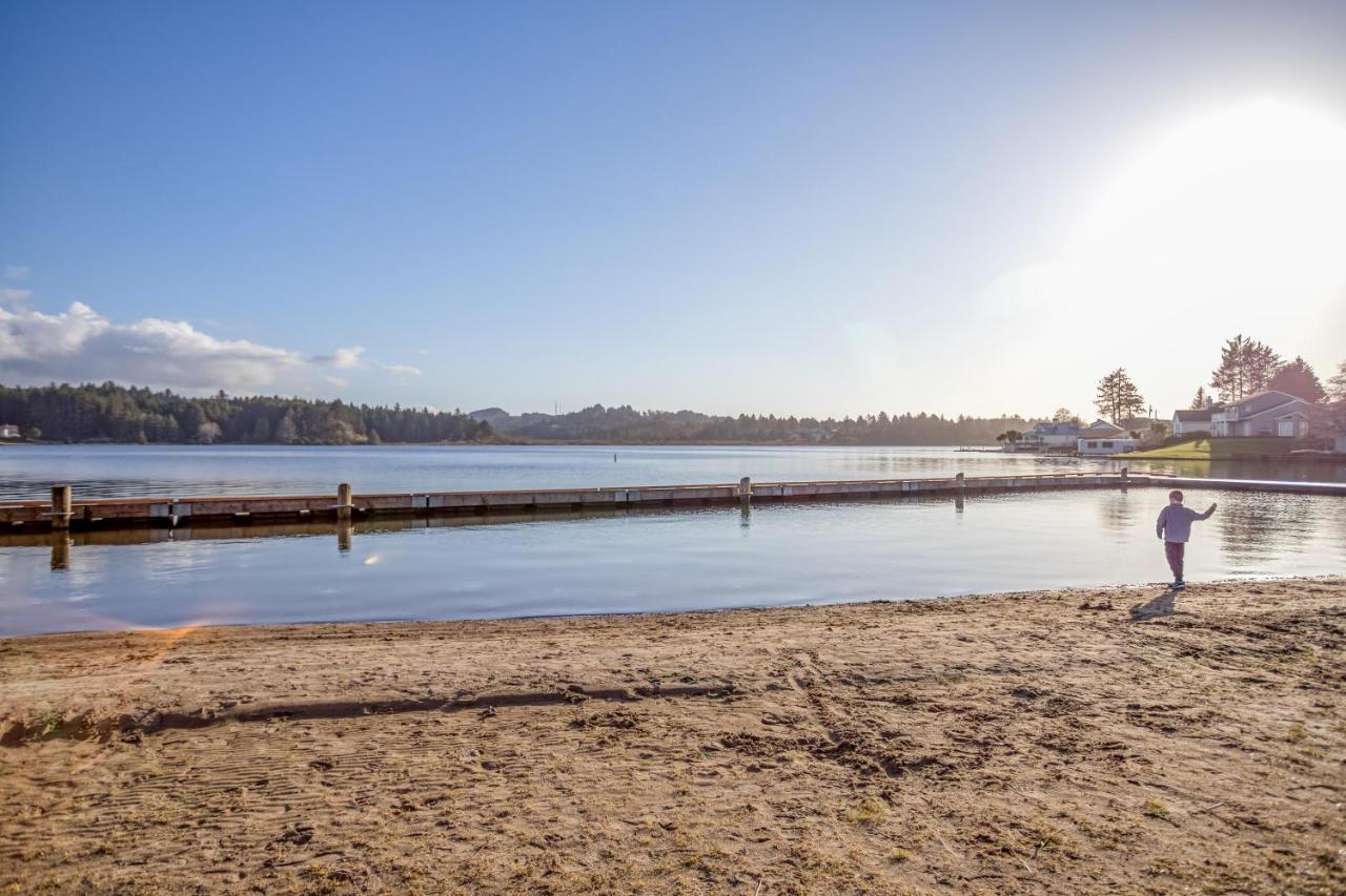 Sea Haven Villa Lincoln City Bagian luar foto